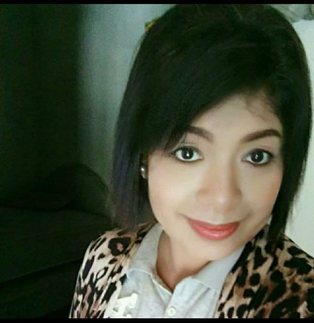 WeCreativez WhatsApp Support